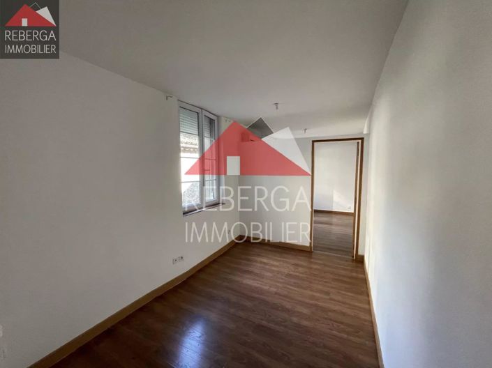 Image No.15-House for sale