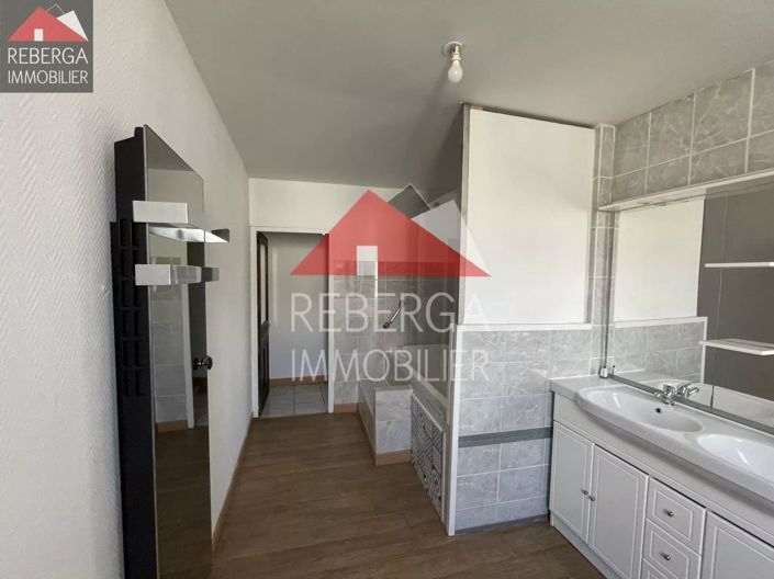 Image No.17-House for sale