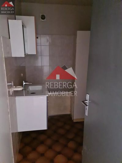 Image No.24-House for sale