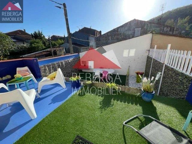 Image No.1-4 Bed House for sale