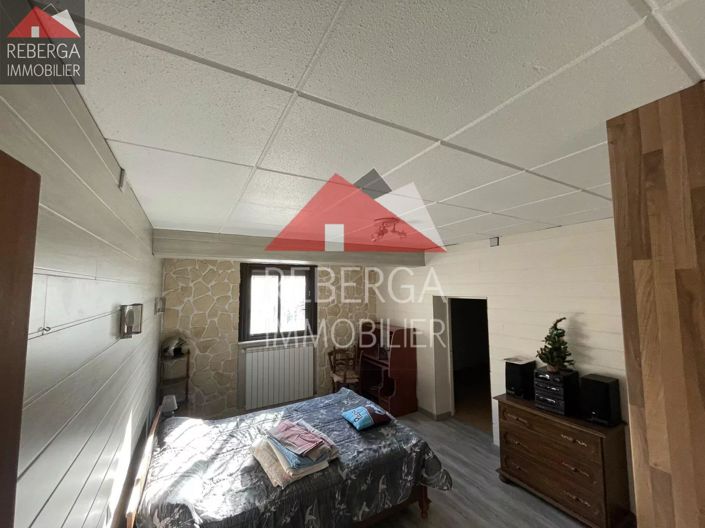 Image No.29-3 Bed House for sale