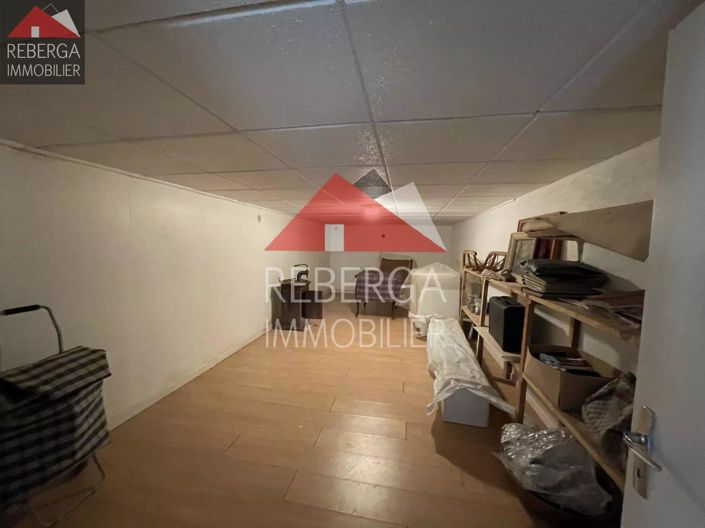 Image No.30-3 Bed House for sale