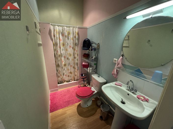 Image No.22-6 Bed House for sale