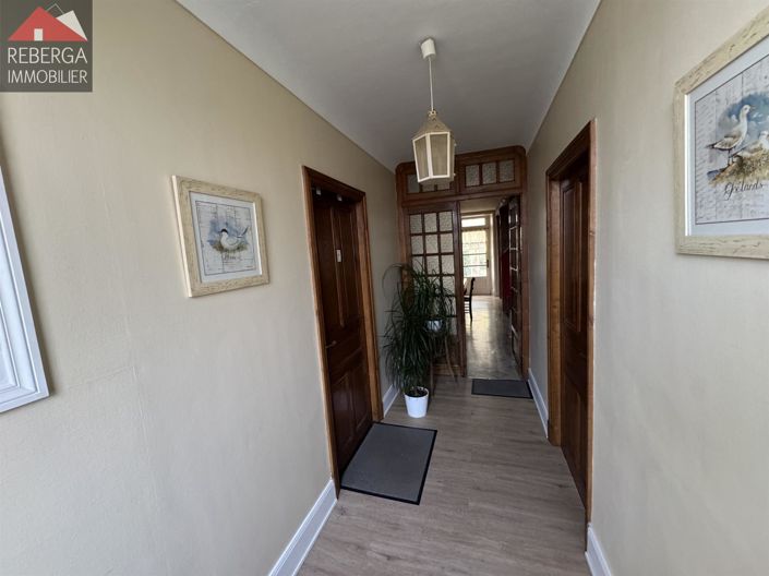 Image No.24-6 Bed House for sale