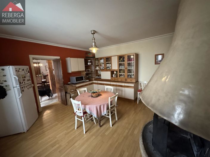 Image No.7-6 Bed House for sale