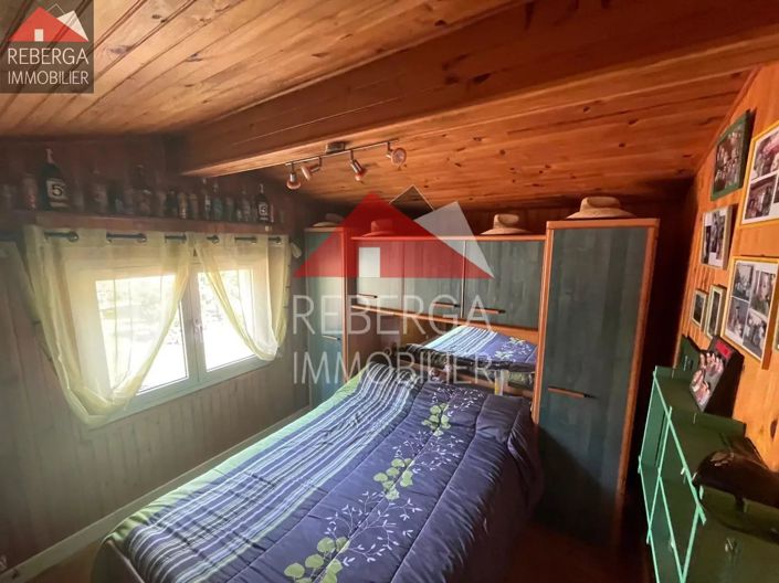 Image No.14-3 Bed House for sale