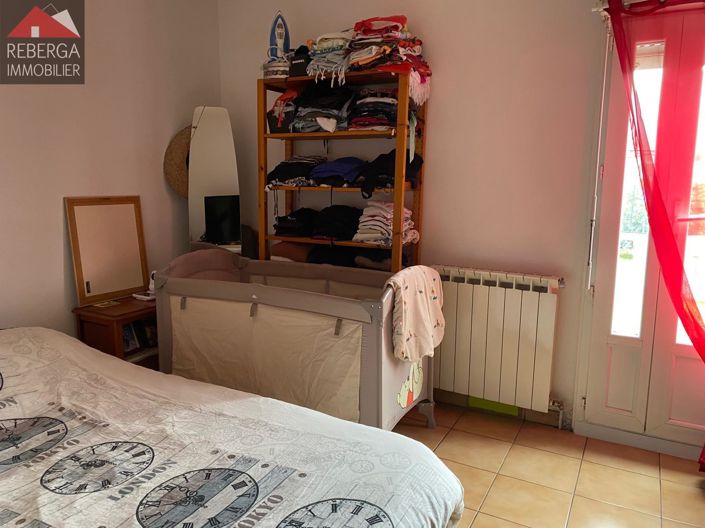 Image No.10-3 Bed House for sale