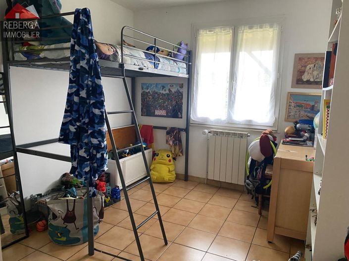 Image No.11-3 Bed House for sale