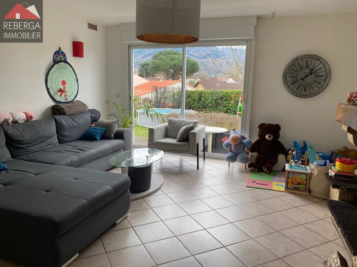 Image No.6-3 Bed House for sale