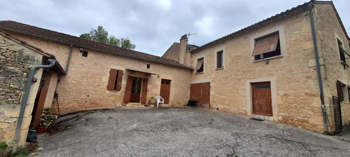 Image No.1-4 Bed House for sale