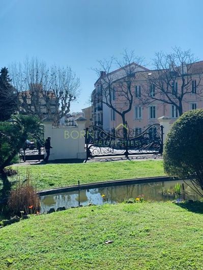 Image No.11-1 Bed Apartment for sale