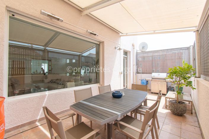 Image No.1-3 Bed Apartment for sale