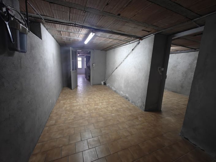 Image No.12-4 Bed House for sale