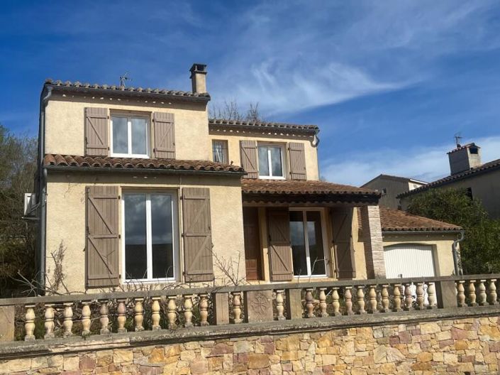 Image No.1-4 Bed House for sale