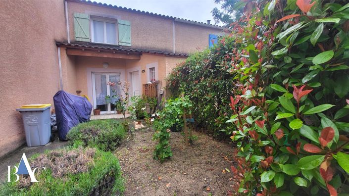 Image No.1-2 Bed House for sale