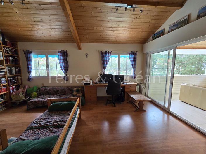 Image No.4-5 Bed House for sale