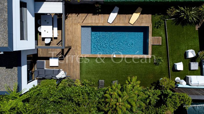 Image No.1-4 Bed House for sale