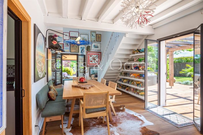 Image No.4-4 Bed House for sale