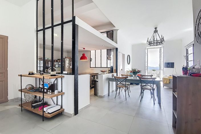 Image No.1-3 Bed Apartment for sale
