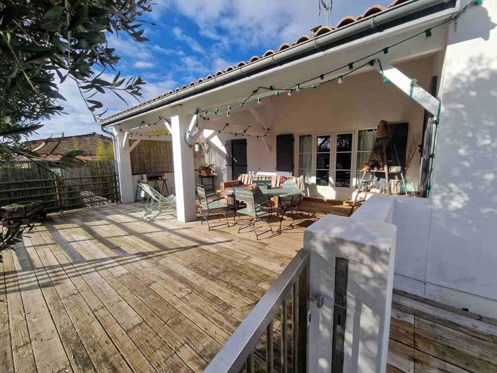 Image No.2-4 Bed House for sale