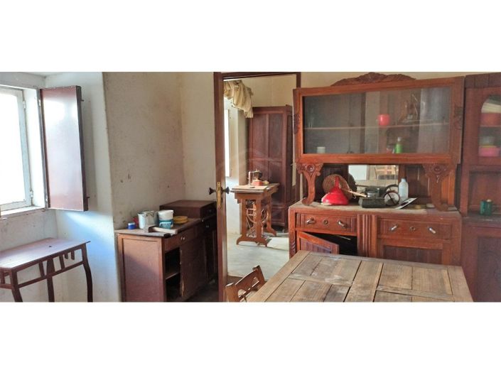 Image No.11-2 Bed House for sale