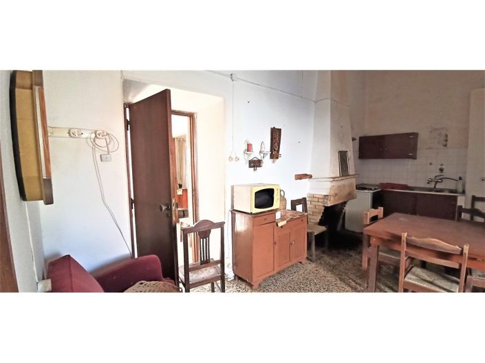 Image No.15-2 Bed House for sale