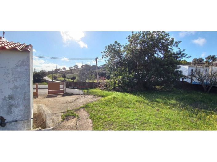 Image No.19-2 Bed House for sale