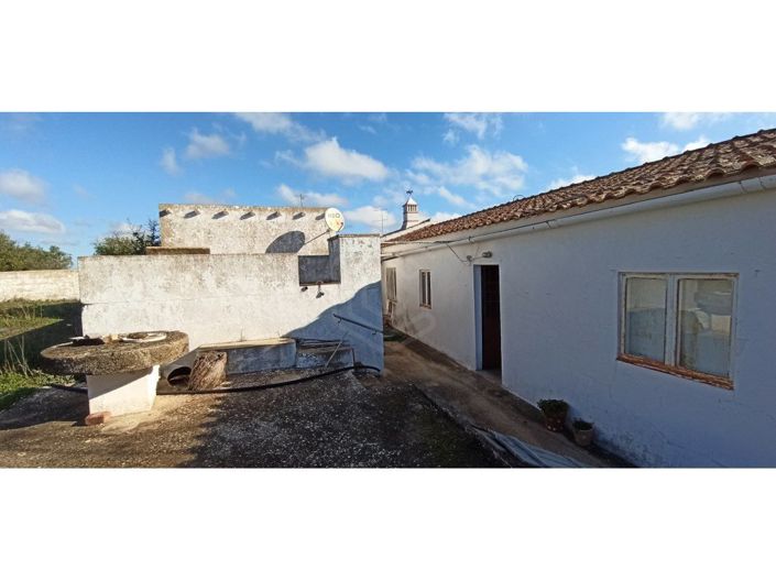 Image No.19-2 Bed House for sale
