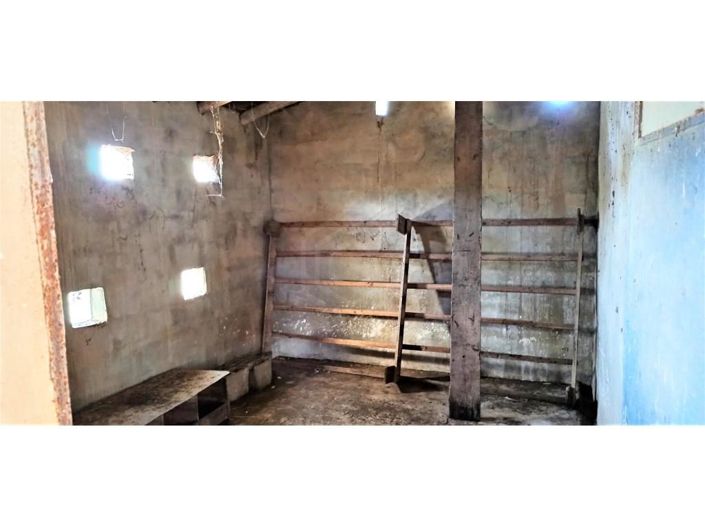 Image No.30-2 Bed House for sale