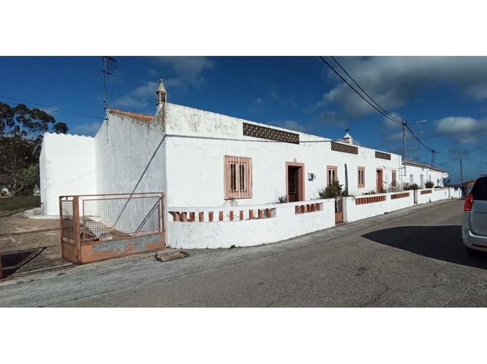 Image No.43-2 Bed House for sale