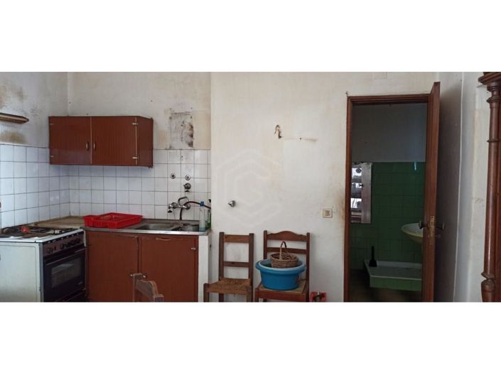 Image No.8-2 Bed House for sale