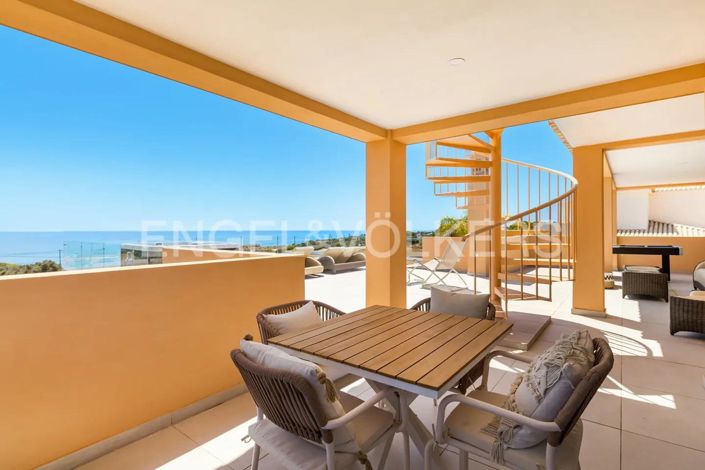 Image No.48-5 Bed House for sale