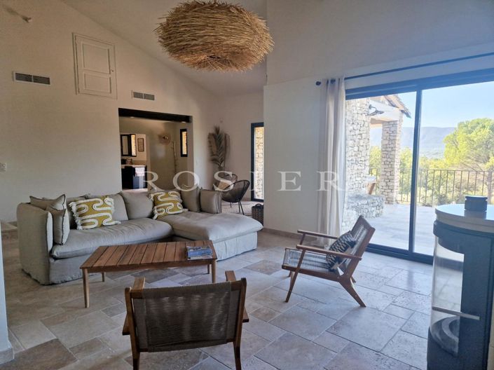 Image No.6-5 Bed House for sale