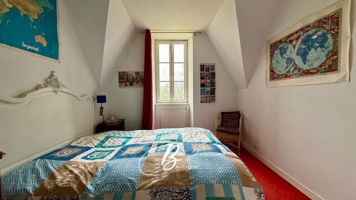 Image No.12-5 Bed House for sale