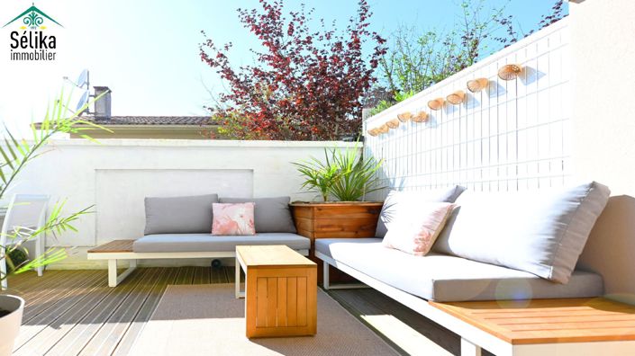 Image No.1-3 Bed House for sale