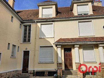 1 - Montluçon, Apartment