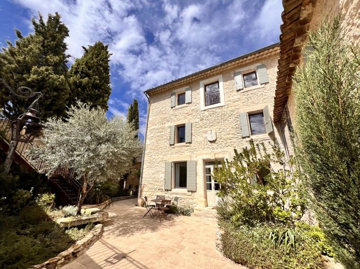 Image No.1-Maison de 6 chambres à vendre à Gordes