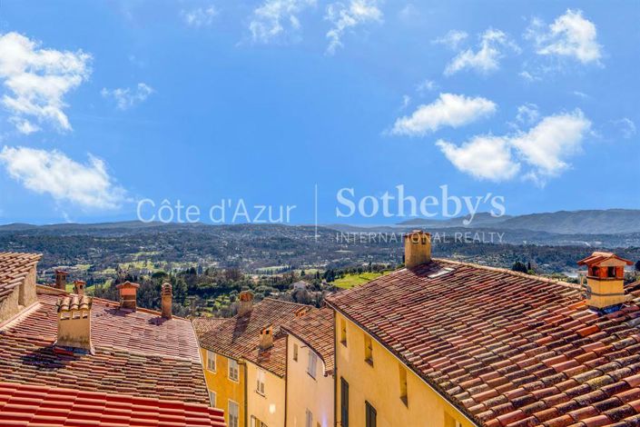 Image No.20-3 Bed Property for sale