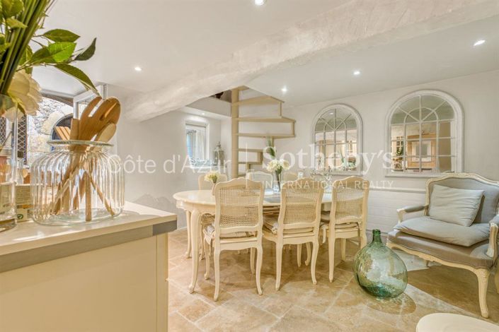 Image No.7-3 Bed Property for sale