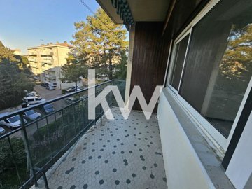 1 - Nîmes, Appartement