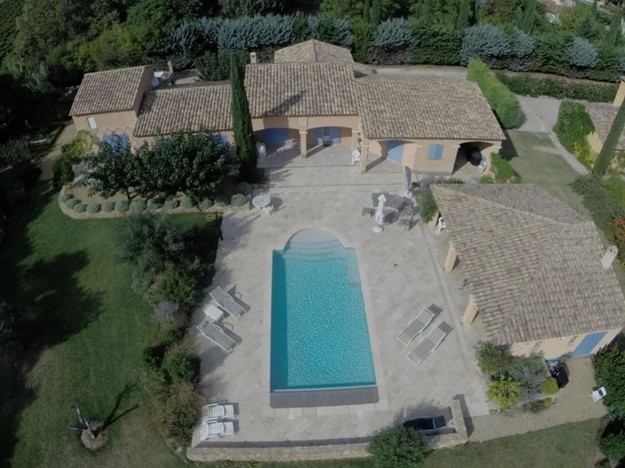 Image No.1-4 Bed House for sale