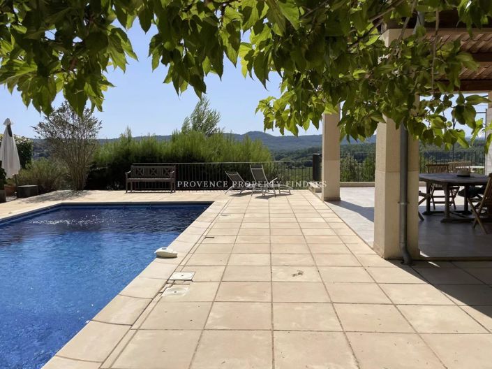 Image No.1-4 Bed House for sale