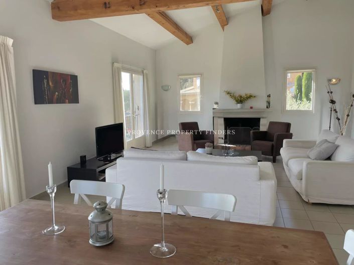 Image No.10-4 Bed House for sale