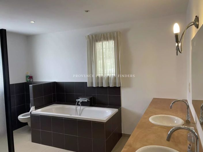 Image No.14-4 Bed House for sale