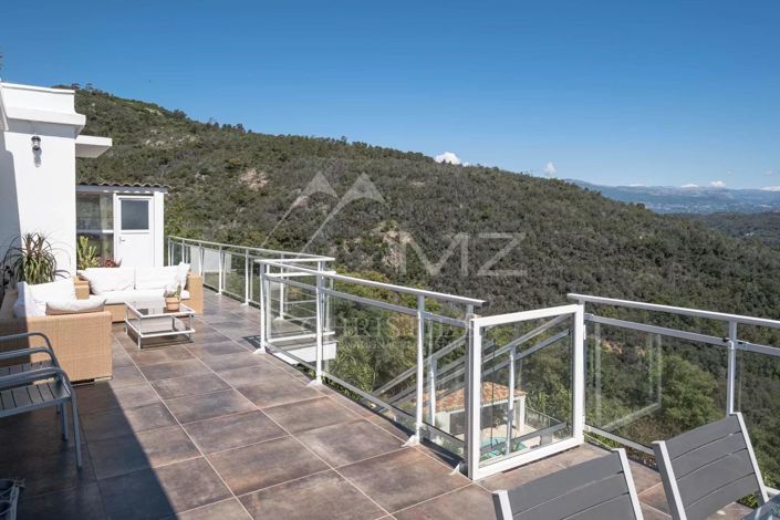 Image No.8-3 Bed House for sale