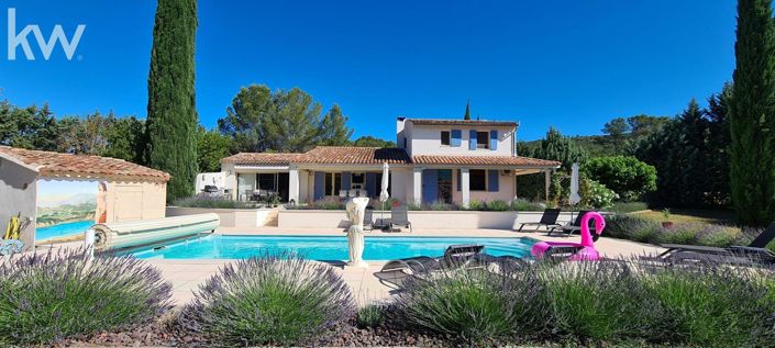 Image No.1-Propriété de 6 chambres à vendre à Brignoles