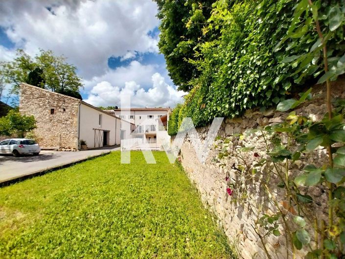 Image No.1-3 Bed House for sale