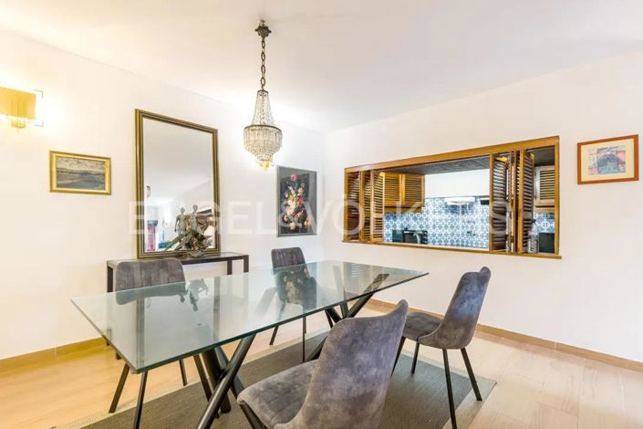 Image No.31-7 Bed House for sale