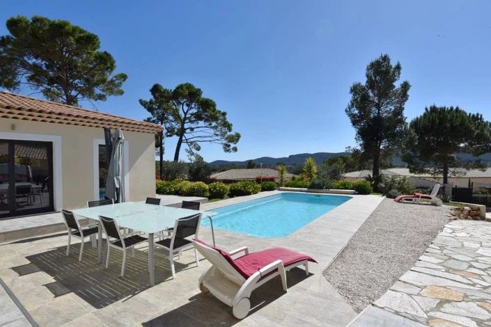 Image No.2-Maison de 3 chambres à vendre à Bagnols-en-Forêt