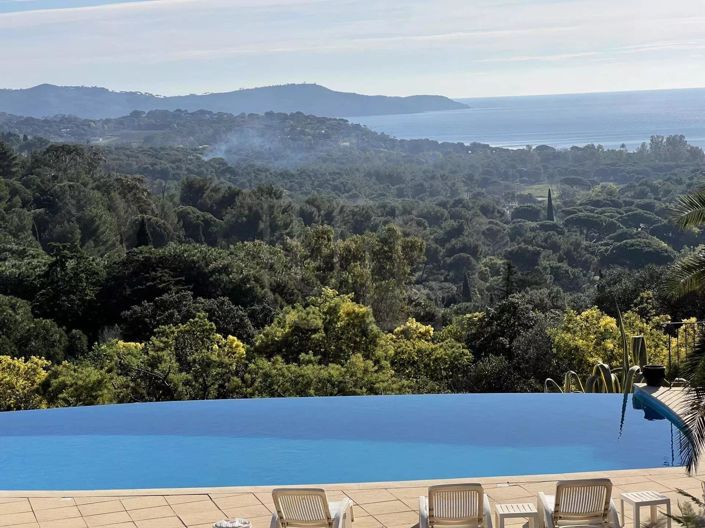 Image No.4-4 Bed House for sale